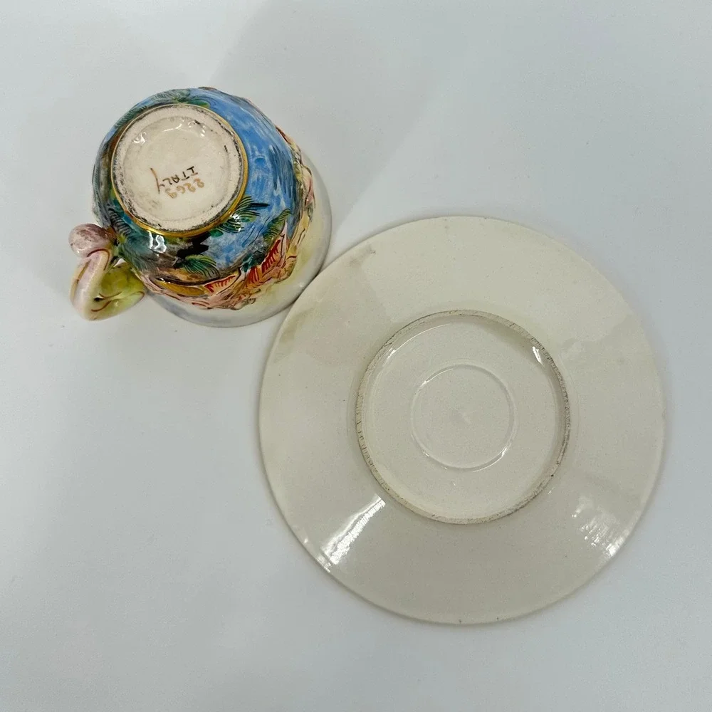 Vintage‎ CAPODIMONTE Italian Porcelain Demitasse Cup Saucer Cherub Gold Trim